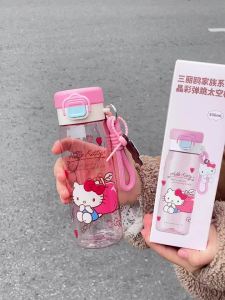 Sanrio | 1 Cốc Nhựa Hello Kitty 500ml Hình Hoạt Hình Có Ống Hút Và Dây Đeo Cốc Nước Di Động Tiện Lợi Cho Du Lịch Và Dã Ngoại