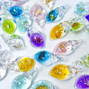 20 Mặt Dây Chuyền Acrylic Phát Sáng Trong Bóng Tối Hình Vỏ Ốc Và Vỏ Sò Nhiều Màu Sắc Có Họa Tiết Đại Dương Làm Từ Nhựa Resin Dùng Để Làm Thủ Công