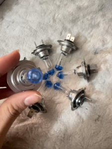 Bóng đèn Halogen H7-HCL đầu xanh siêu sáng dùng trong ô tô