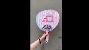 Combo 3 Quạt Cầm Tay Hình Thú Dễ Thương – Size Lớn Gió Mạnh – Nhựa Dày Bền Mẫu Ngẫu Nhiên
