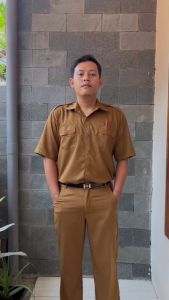 Setelan Pemda Khaki Baju Dinas Kerja PNS Pria Model Saku Polos