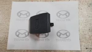 Tay mở nắp capo Dongben X30 và T30