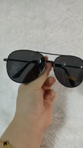 Kacamata cowok Kacamata Gaya Retro Model Pilot Full Hitam Kacamata anti uv polarized A041