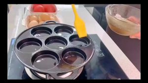 [พร้อมส่ง] กระทะเทฟล่อน 7 หลุม กระทะทอดไข่ กระทะทำเบอร์เกอร์ กระทะแพนเค้ก ไม่ติดกระทะ Frying Pan