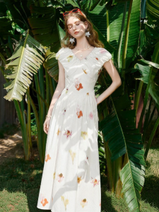 XIANGYING | White Cotton Floral Print French V-Neck Waist-Cinching Dress