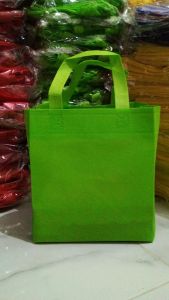 Tas hajatan isi 12 pcs ukuran 22 x 22 tinggi 25 cm