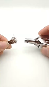 Dụng cụ cắt tỉa lông mũi cầm tay cao cấp tỉa vệ sinh lông mũI sạch sẽ