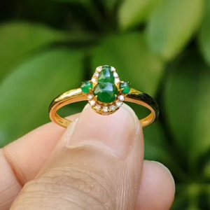 Harmony Gourd Ring – Five Elements in Jadeite & Gold Certified (GD2112H014286 Sku: 18kring44)