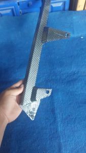 COVER TUTUP RANTAI YAMAHA WR 155 KARBON YGP