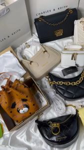 Túi Đeo Chéo M C.M Mini Quai Cầm Miệng Rút Trẻ Trung Xinh Xắn Fullbox Nam Châm Nguyên Seal Ảnh Thật Y Hình Size 19cm (Auth Tuồn)