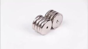 32x7 Circular Magnets With Metal Shell Countersunk Hole Widely Used in Refrigerators Warehouse Tools Whiteboards Snack Storage
