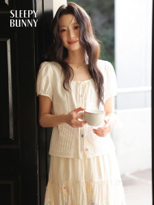 White French Style Slim Fit U-Neck Puff Sleeve Summer Shirt