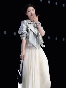 Fall 2024 New Arrival Fashionable Versatile Short Coat High Waist Skirt Set Premium Quality Elegant Style Compact Design