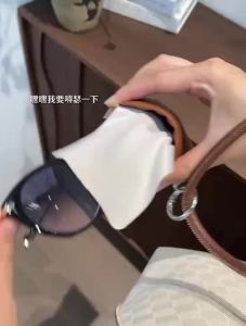 Auto Close Glasses Bag Portable PU Leather Sunglasses Pouch With Hook Anti-Loss Lipstick Makeup Earphone Storage Case
