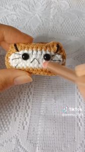 Kẹp tóc mặt mèo bằng len | Froid handmade