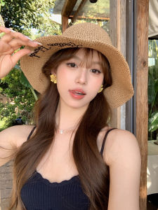 ต่างหูดอกทานตะวันสไตล์โบฮีเมียนขนาดเล็กสำหรับผู้หญิง ต่างหูชายหาดสำหรับถ่ายภาพ เครื่องประดับแฟชั่นใหม่ ต่างหูรูปดอกไม้