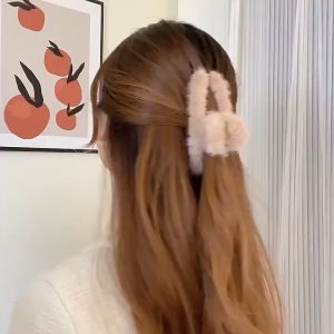 Kẹp tóc càng cua phối lông nhung phong cách Hàn Quốc thời trang thu đông xinh xắn cho nữ Trùm Sỉ Gia Thành