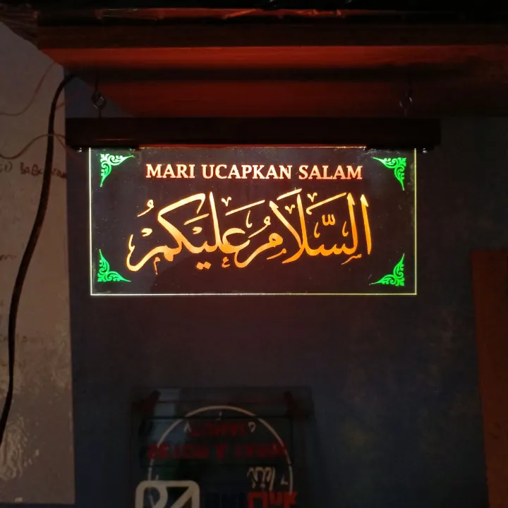 lampu%20tulisan%20ASSALAMUALAIKUM%20bahan%20akrilik%2030X17%20CM%20-%20Image%208