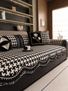 WUYINLIANGPIN | Elegant Non-slip Chenille Sofa Pad