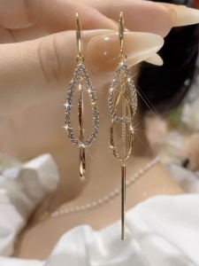 Asymmetric Long Waterdrop Tassel Earrings Elegant Micro Paved Diamond Shiny Trendy Ear Jewelry Hook New 2025 Fashion