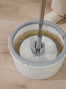 ไม้ถูพื้นถังปั่น ไม้ดันฝุ่น ไม้ถูพื้น พร้อมไม้ถูพื้น