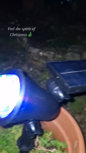 พลังงานแสงอาทิตย์ LED กลางแจ้งกันน้ำสปอตไลท์สวนหย่อมสนามหญ้าถนนภูมิทัศน์ไฟ ไฟคริสต์มาสกันน้ำ โคมไฟต้นไม้