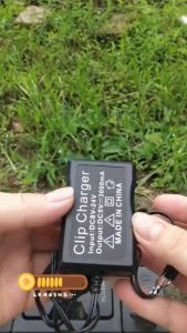 12V 24V motorcycle battery mobile phone charger Clamp the battery to charge the mobile phone