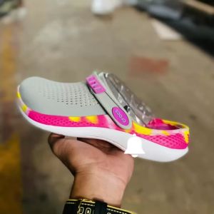 รองเท้าCrs รุ่น360 เพิ่งเข้ามาใหม่ สินค้านี้ถ่ายจากภาพจริง 100% Crocs LiteRide Clog แท้ หิ้วนอก ถูกกว่าshop รองเท้าแตะผู้ชาย