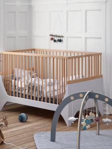 Regent Home | Portable And Connectable Baby Crib Solid Wood Rails