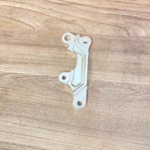 Pát trước Wave100/ZX/Future neo đĩa 260/267mm xài heo ZIn 2 Pis màu trắng
