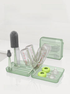 Portable Silicone Baby Bottle Brush Travel Set Milk Bottle Cleaning Straw Drying Rack Silicone Brush for Infants And Toddlers