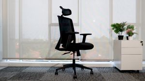 Kursi Kantor Desain Ergonomis: Furnicon Starla With Headrest Nylon Base