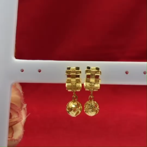 ต่างหูห่วงทอง แบบปักก้าน เสริมบารมี ใส่ออกงานได้ ใส่อาบน้ำได้