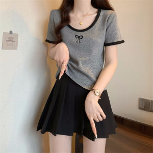 เสื้อยืดแขนสั้นผ้าไหมน้ำแข็งทรงบางสำหรับผู้หญิงไซส์ใหญ่ คอกลม ดีไซน์เก๋ไก๋ แฟชั่นฤดูร้อน เสื้อชั้นในสำหรับผู้หญิง