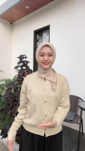 Aira Cardigan Rajut Polo Bordir Horse Atasan Outer Wanita Knitwear