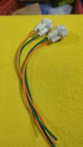 2 chuôi đèn gắn xe máy nhu zin dùng cho LED  T10  T15 thông dụng dễ dùng