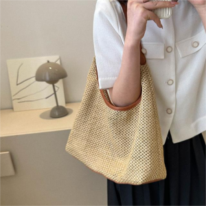 Handwoven Retro Tote Bag Womens Fashionable Large Capacity Single Shoulder Bag Grass Weaving Bag Casual Shopping Bag Shape