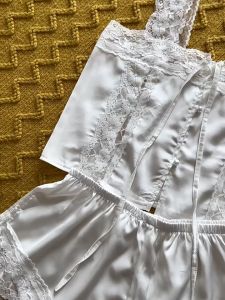 SatisfClothe 🌜🌜 ชุดนอนไม่ได้นอน ลูกไม้ ชุดนอนเซ็กซี่ ลายดอกไม้ ชุดนอนแซ่บๆ สิ่งล่อใจ ใส่สบาย ส่งไวจากไทย