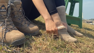 FOOTER Pressure Relief Breathable Anti-Bacterial Hiking Socks - M/L/XL 3 PAIR T206 FREE SHOE BAG