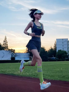 Marathon Running Compression Socks: Men & Women Fitness Jump Rope Yoga Sport Quick Dry Shock Absorption Pressure Calf Socks