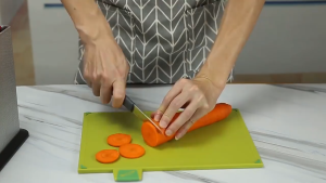 Large cutting board set with knives and storage case Knife and Cutting Board Set 9 items