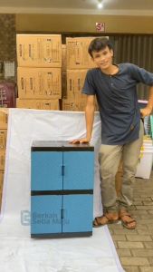 Lemari Plastik 4 Pintu 2 - 4 Susun Murah Tabita Akako BSM Rak Sepatu Serbaguna Biru Transparan