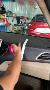 Xịt Dưỡng Bóng Da Và Đồ Nội Thất Ô Tô FLAMINGO F096 - Hương Cà Phê