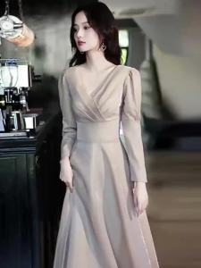【 Sold Out 】DINNER DRESS High-end Light Luxury Champagne Gold Banquet Evening Dress Elegant Temperament 女性气质优雅香槟金色连衣裙年会主持人宴会晚礼服
