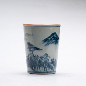 แก้วน้ำทรงกล้วยขนาดใหญ่ทำจากดินเผาแฮนด์เมดสไตล์ญี่ปุ่นย้อนยุค แก้วน้ำสำหรับใช้ในบ้าน ลายภูเขาและลำธาร