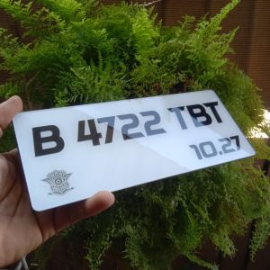 plat motor akrilk untuk semua motor bisa custom