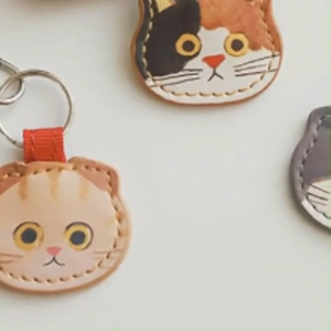 Cute Bag Charms Leather Animal Keychain for Women Girls Kawaii Bag Charm Accessories for Purse Handbag Backpack Decor Leather Bag Charms for Handbags Purse Backpack Accessorie