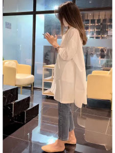 French Style Mid-Length White Shirt for Women Autumn 2025 Slimming Design Cover Belly Casual Chic Polyester Silk Blend