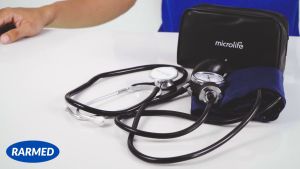Máy đo huyết áp cơ Microlife AG1-20 gồm bộ đo và ống nghe huyết áp
