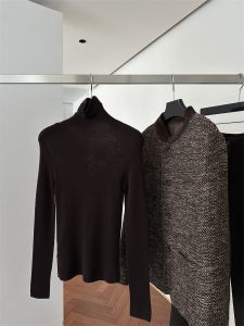 Elegant and Fitted Knit Sweater